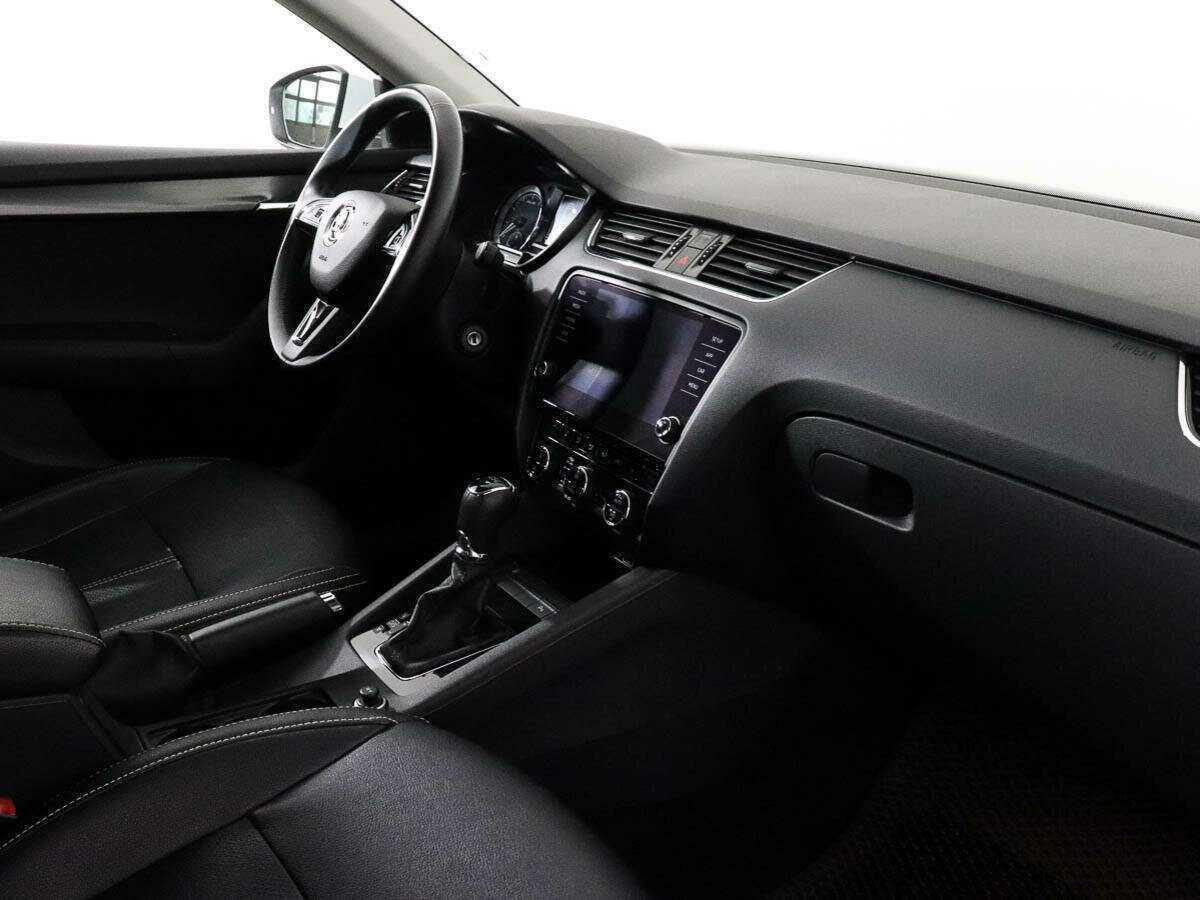 Купить Skoda Octavia с пробегом. Фото: #5