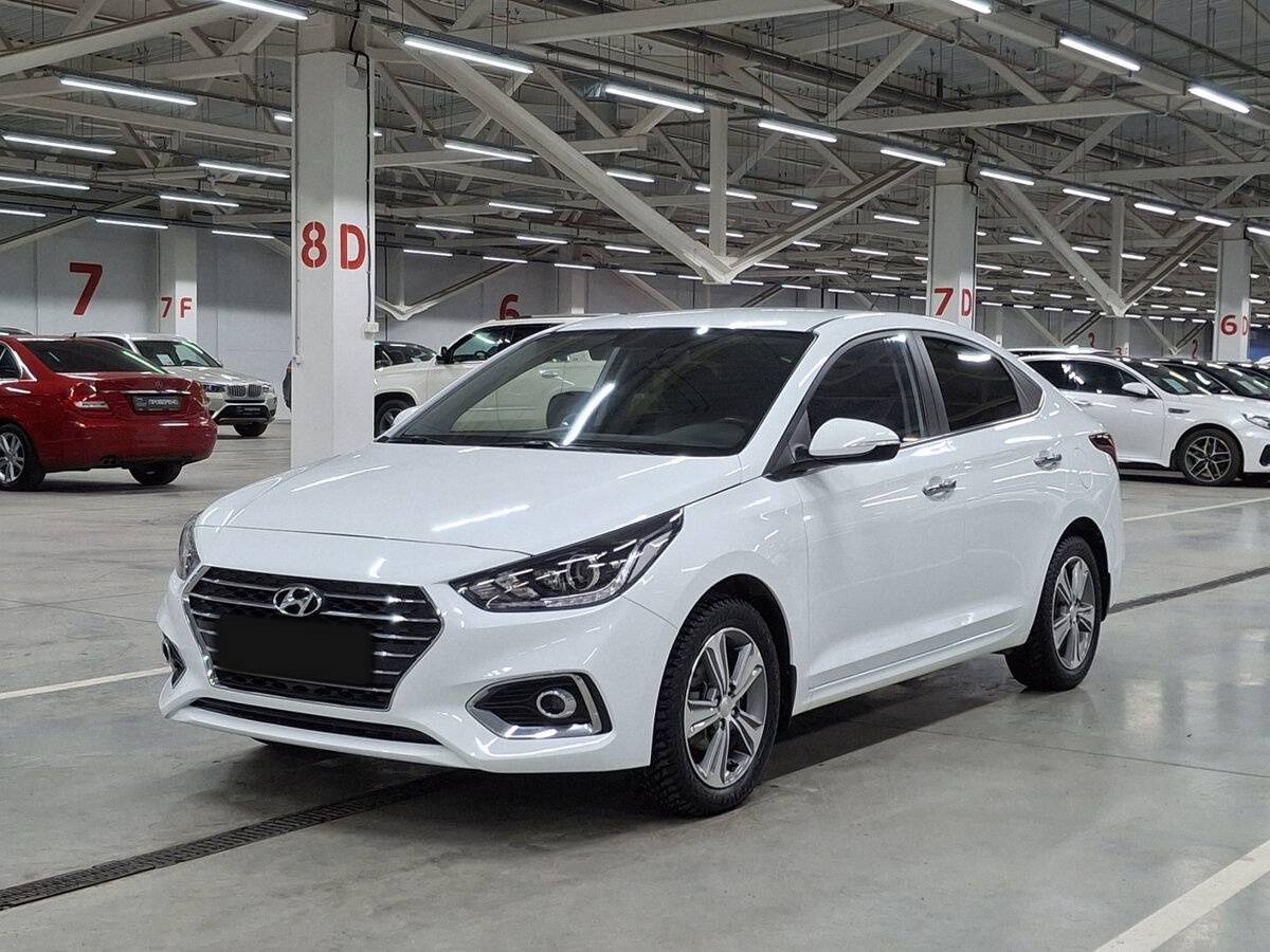 Купить Hyundai Solaris с пробегом. Посмотреть фото