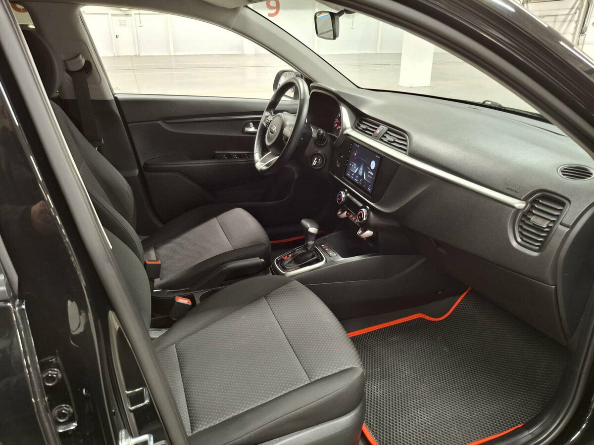 Купить Kia Rio с пробегом. Фото: #10