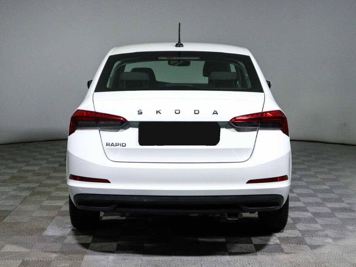 Купить Skoda Rapid с пробегом. Фото: #5