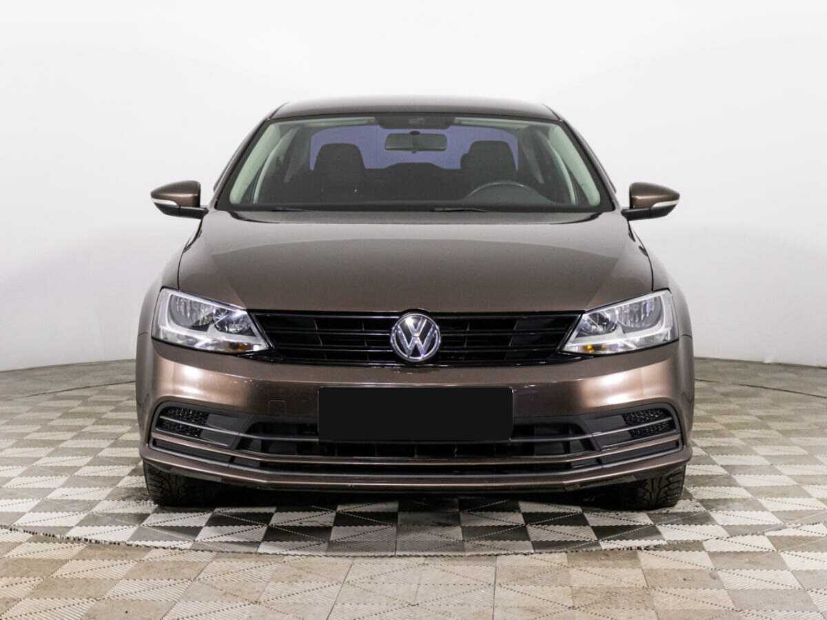 Купить Volkswagen Jetta с пробегом. Фото: #1