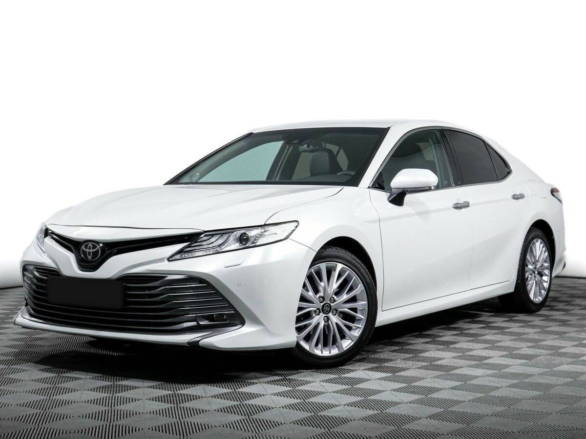 Купить Toyota Camry с пробегом. Посмотреть фото