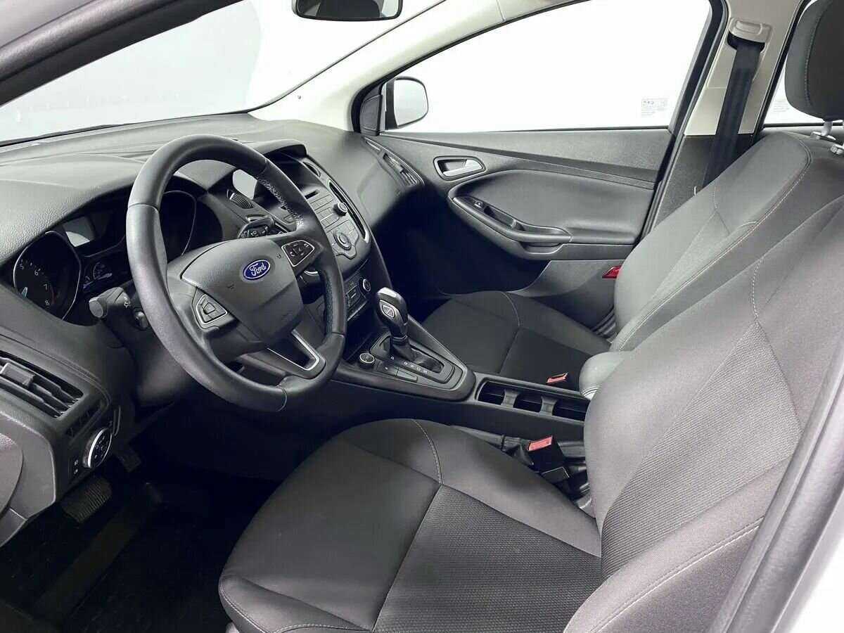 Купить Ford Focus с пробегом. Фото: #6