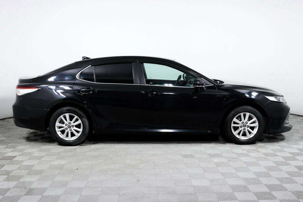 Купить Toyota Camry с пробегом. Фото: #3