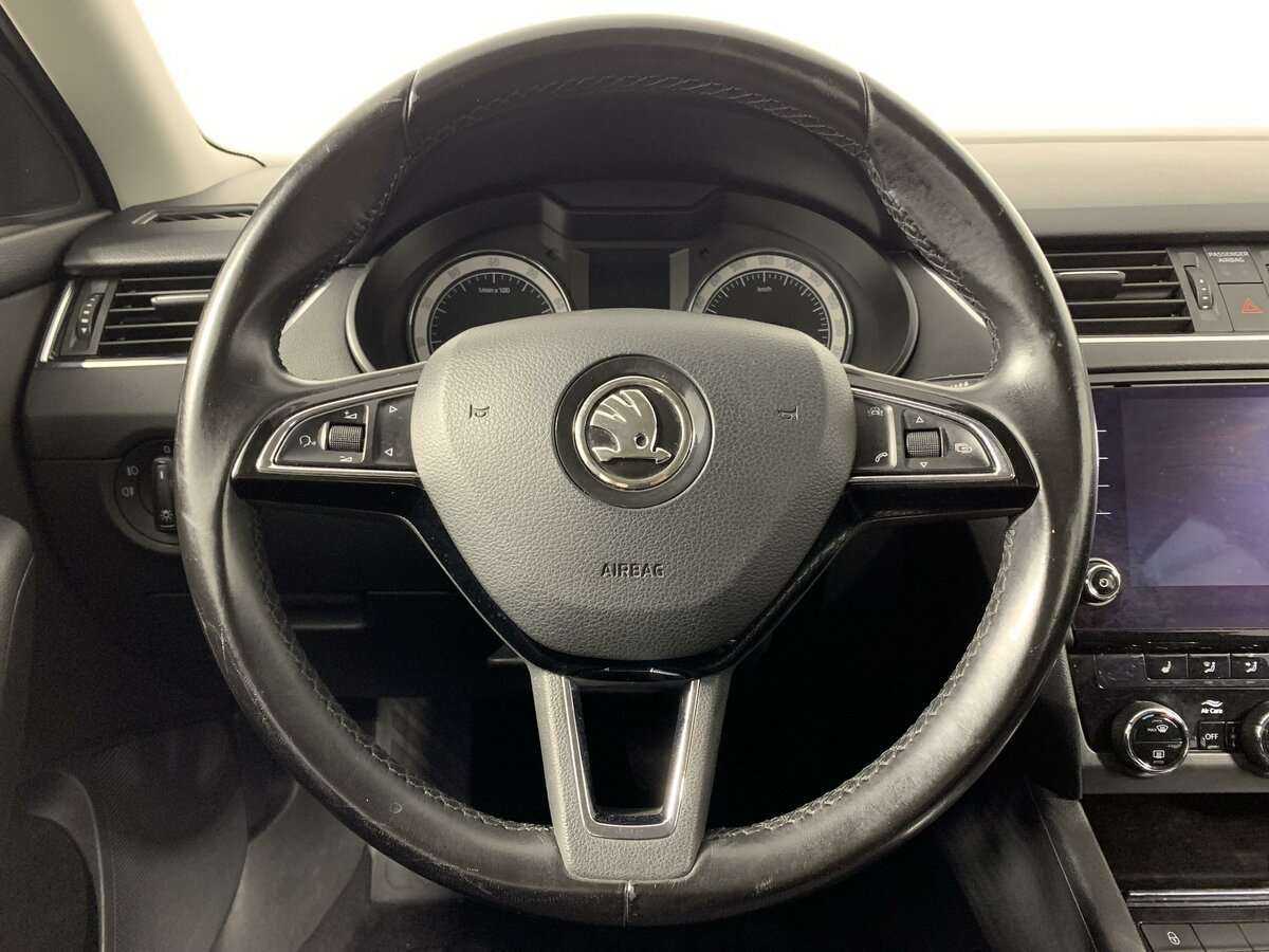 Купить Skoda Octavia с пробегом. Фото: #16