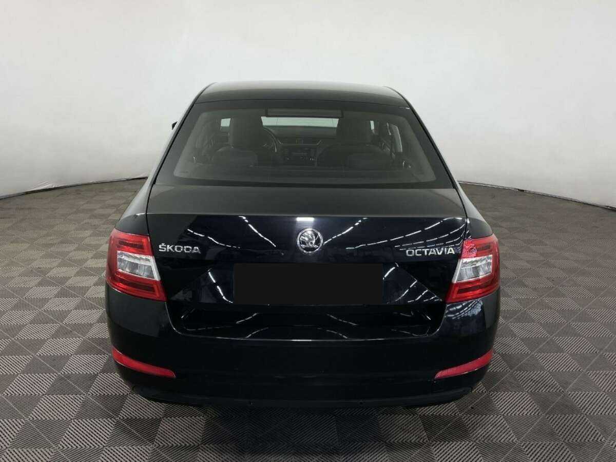 Купить Skoda Octavia с пробегом. Фото: #2