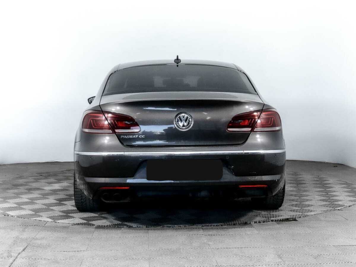 Купить Volkswagen Passat CC с пробегом. Фото: #4