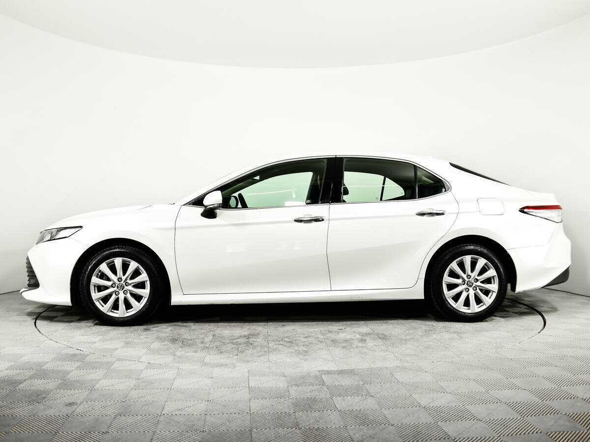 Купить Toyota Camry с пробегом. Фото: #7