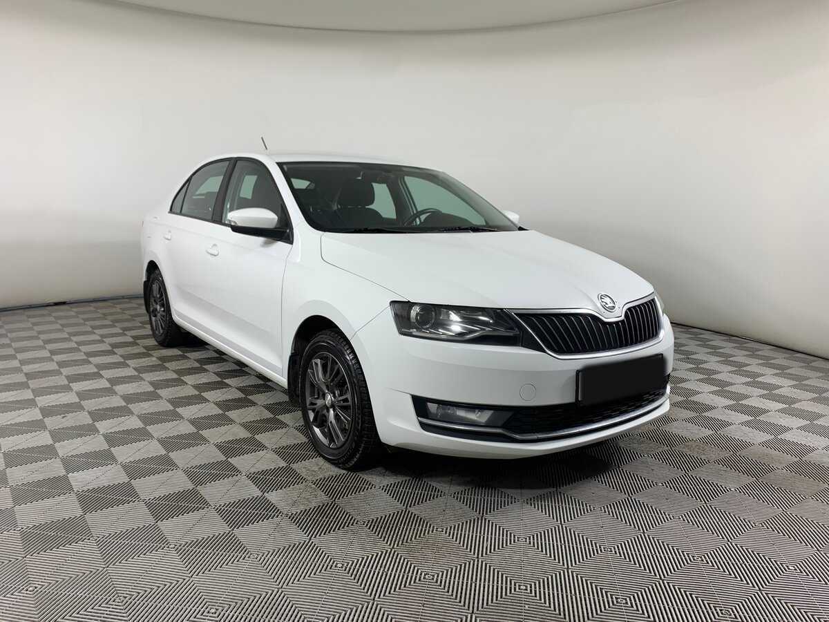 Купить Skoda Rapid с пробегом. Фото: #2