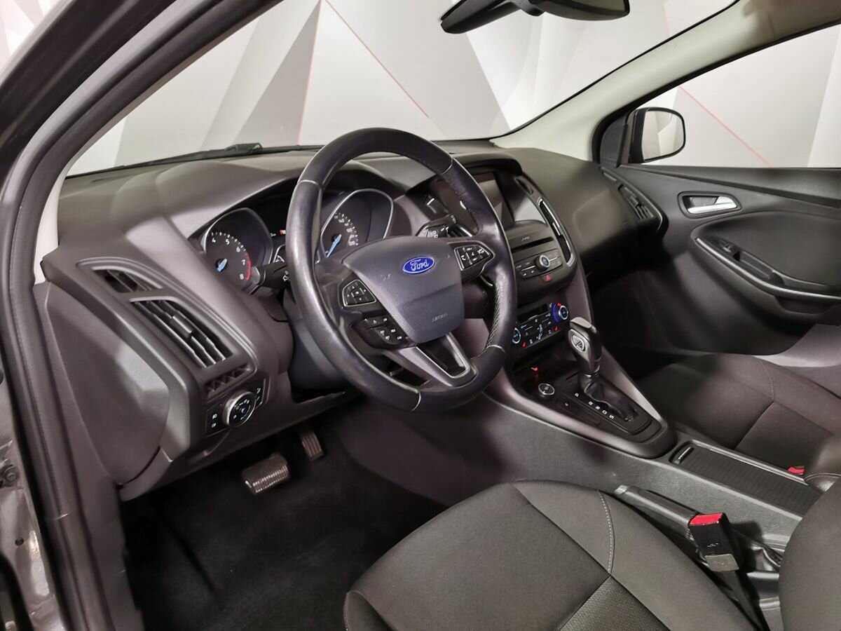 Купить Ford Focus с пробегом. Фото: #12