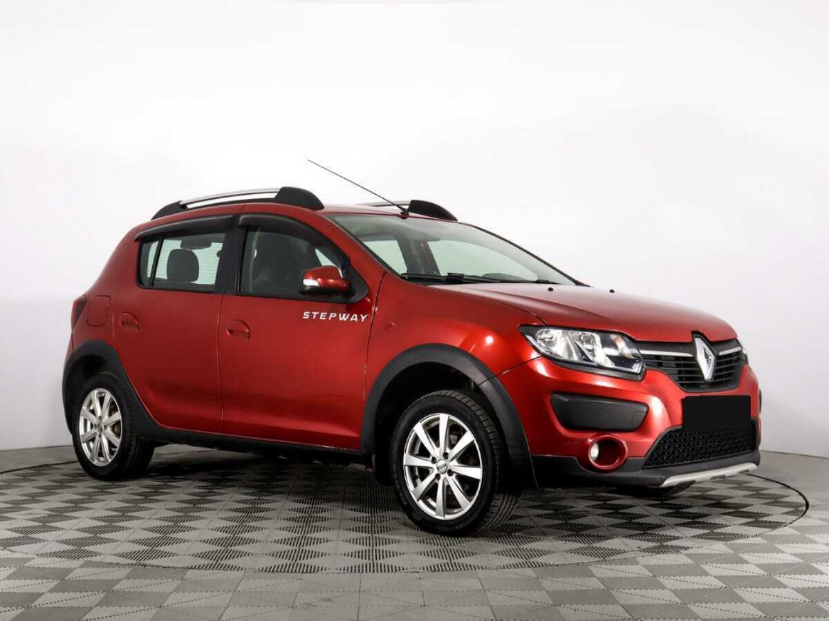 Купить Renault Sandero с пробегом. Фото: #2