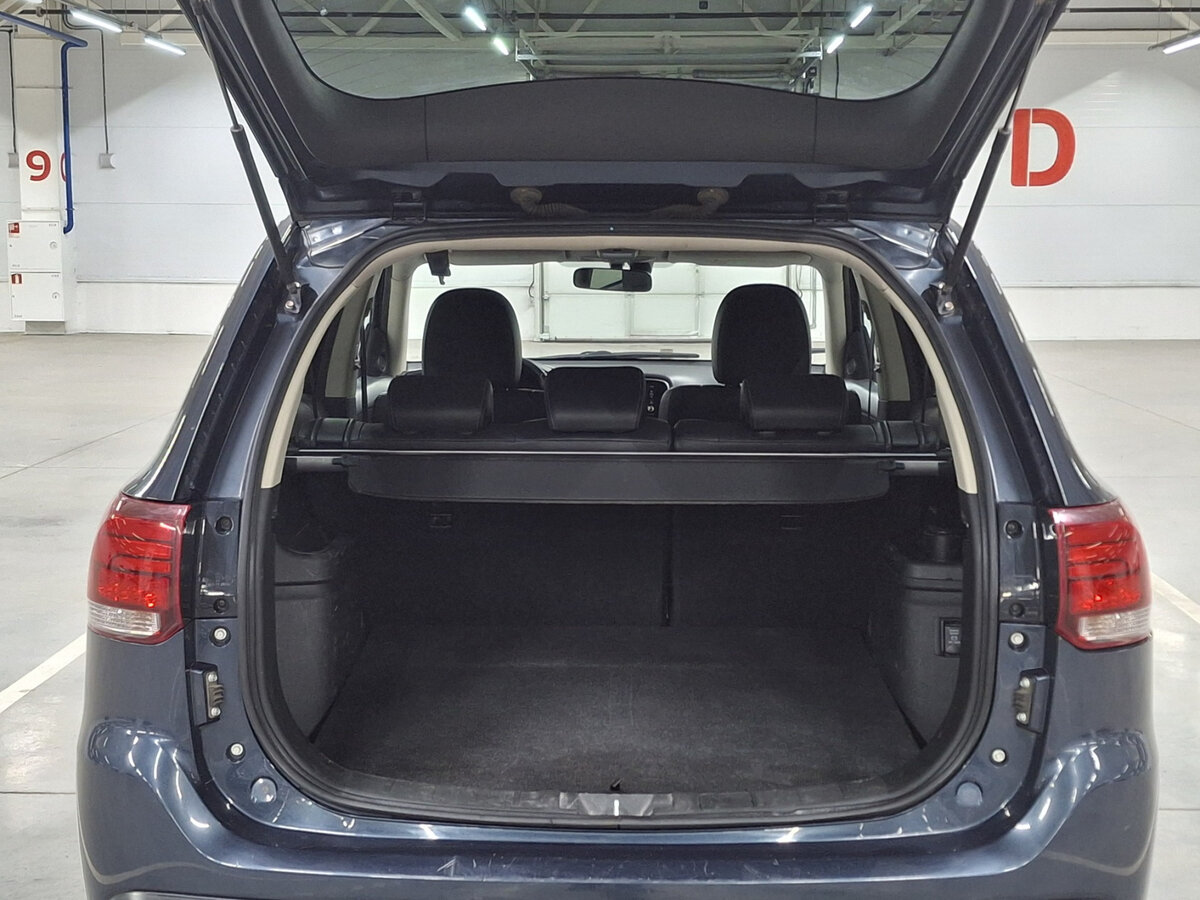 Купить Mitsubishi Outlander с пробегом. Фото: #8