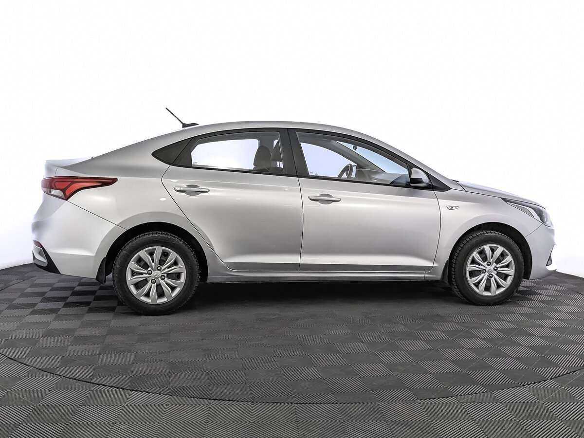 Купить Hyundai Solaris с пробегом. Фото: #3