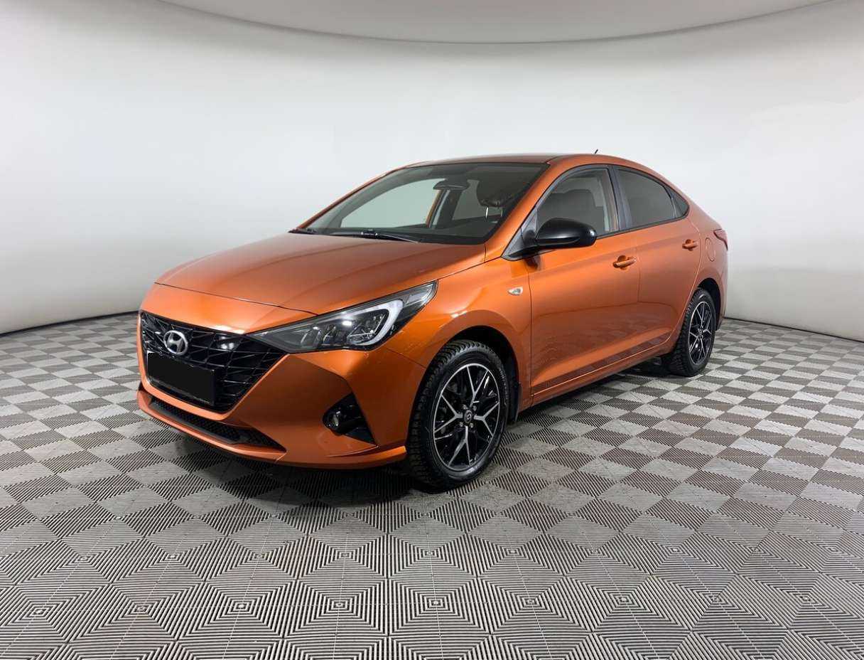 Купить Hyundai Solaris с пробегом. Посмотреть фото