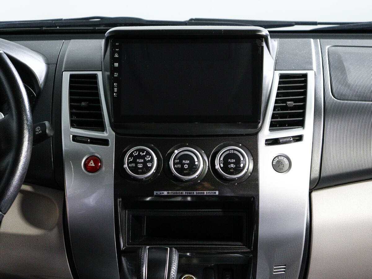 Купить Mitsubishi Pajero Sport с пробегом. Фото: #9