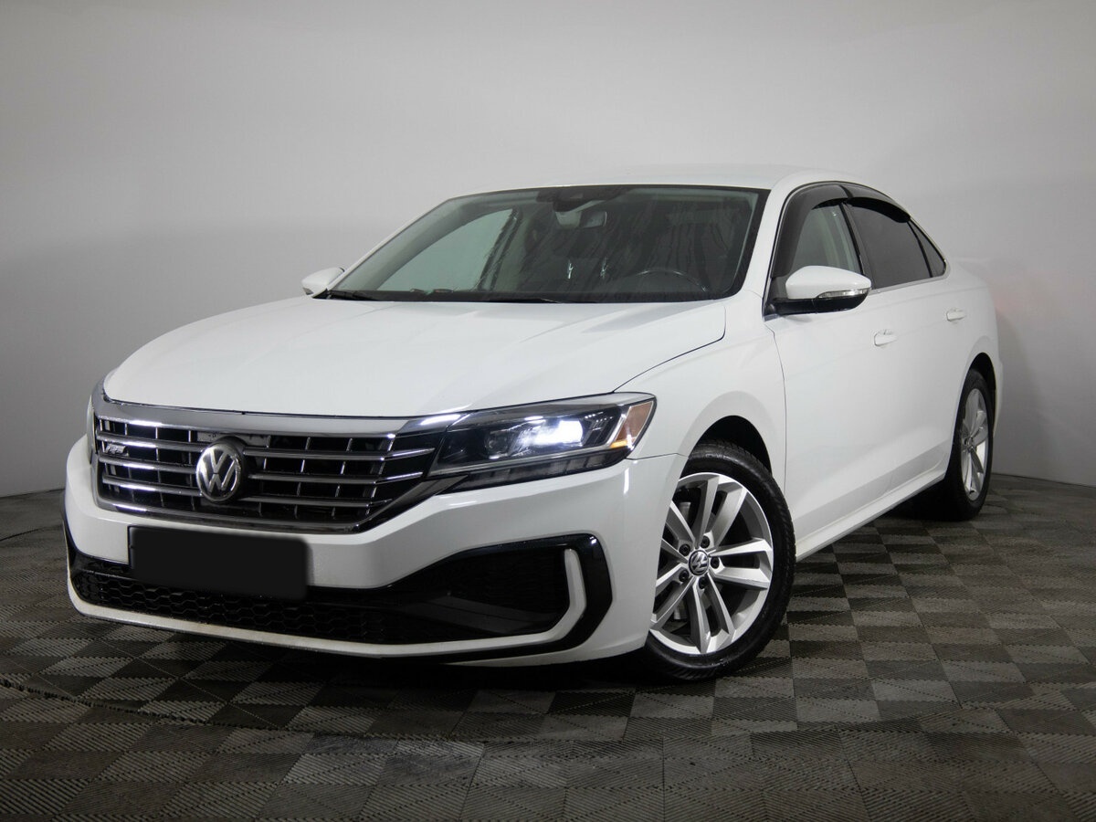 Купить Volkswagen Passat с пробегом. Посмотреть фото