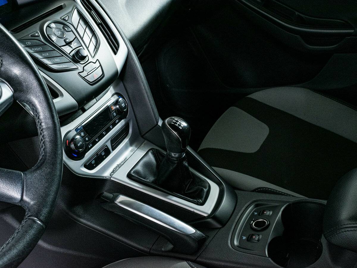 Купить Ford Focus с пробегом. Фото: #14