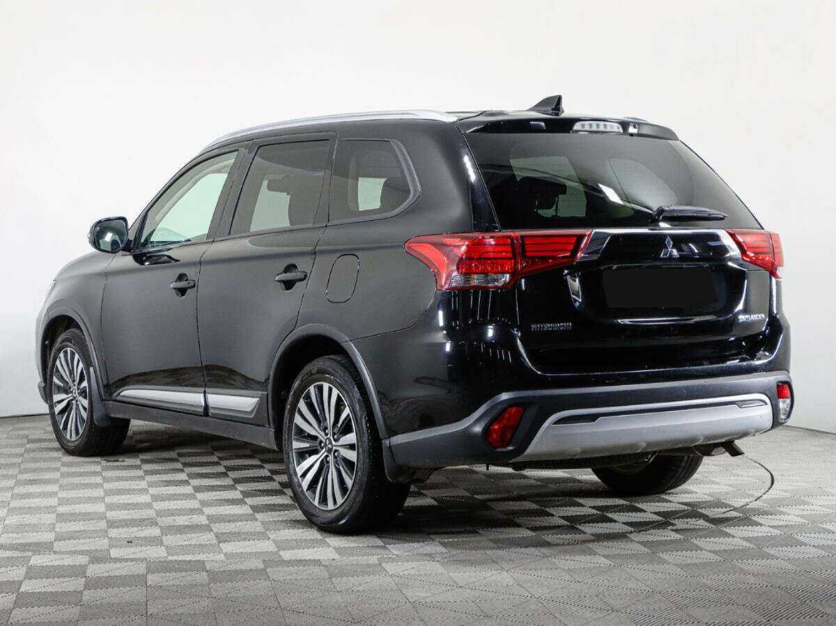 Купить Mitsubishi Outlander с пробегом. Фото: #6