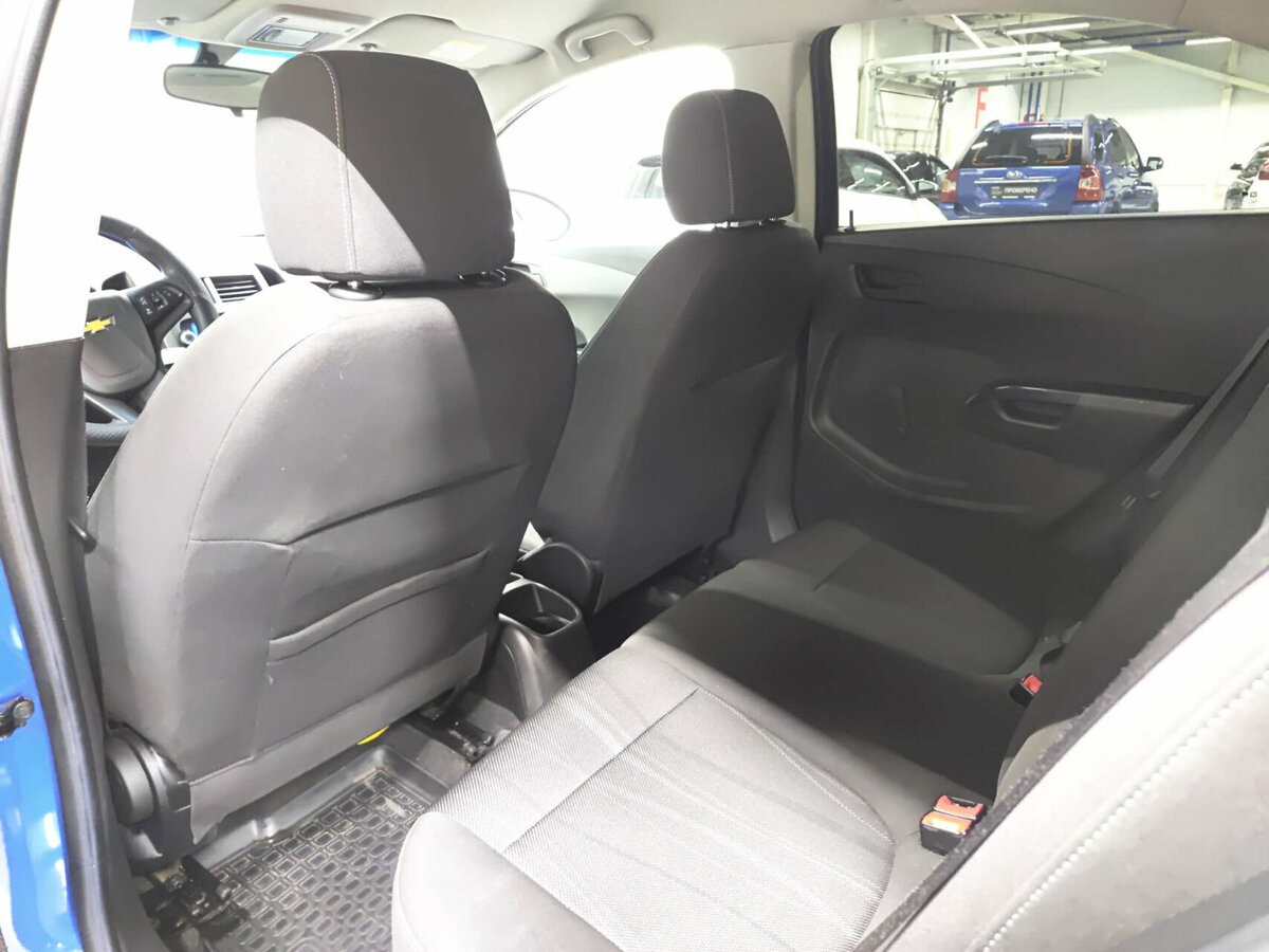 Купить Chevrolet Aveo с пробегом. Фото: #11