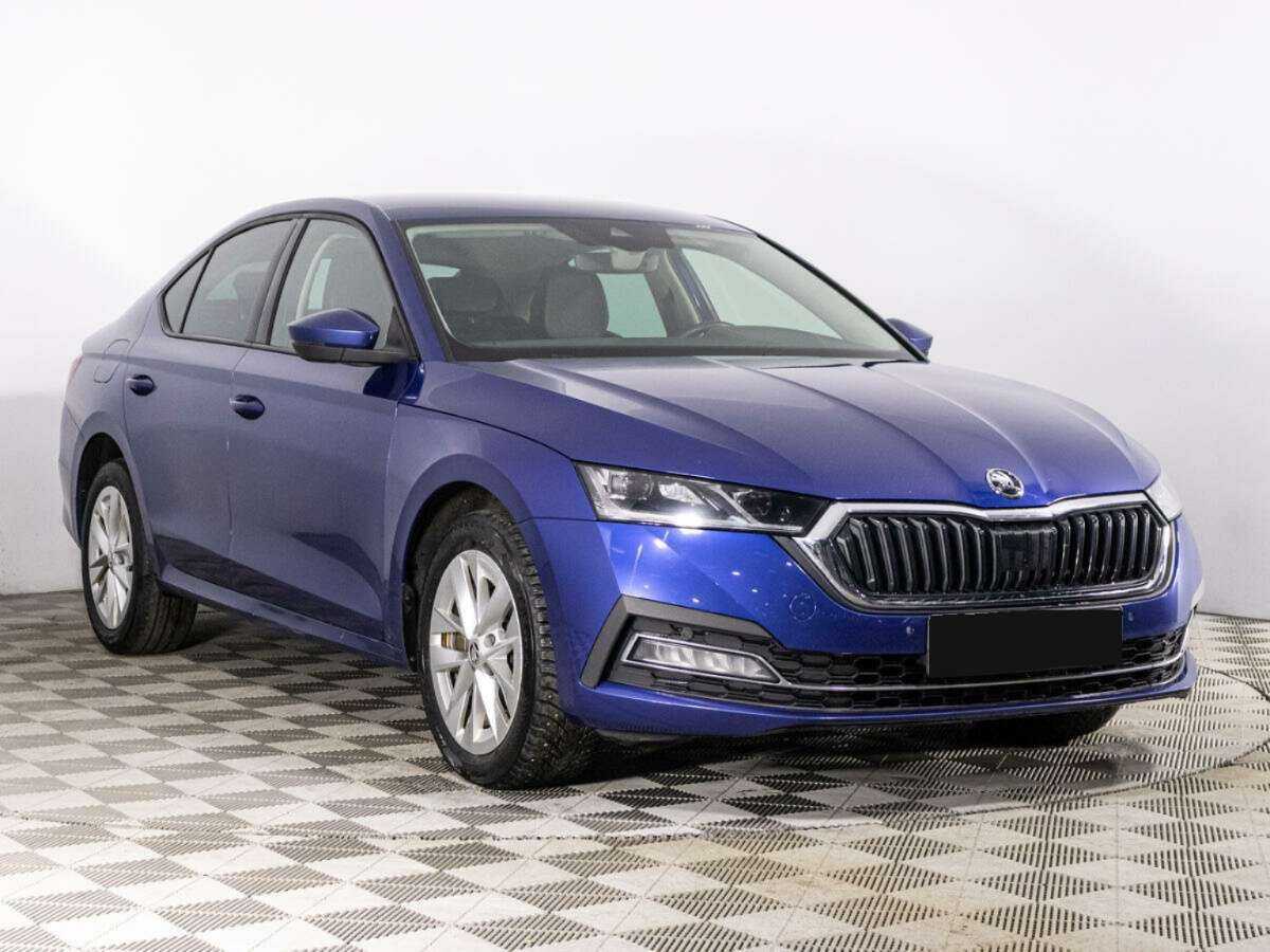 Купить Skoda Octavia с пробегом. Фото: #2