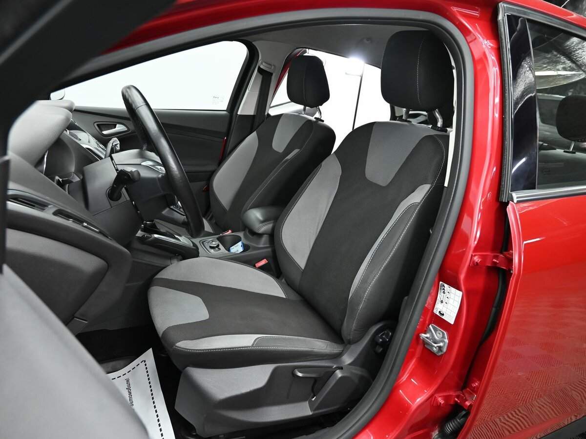 Купить Ford Focus с пробегом. Фото: #6