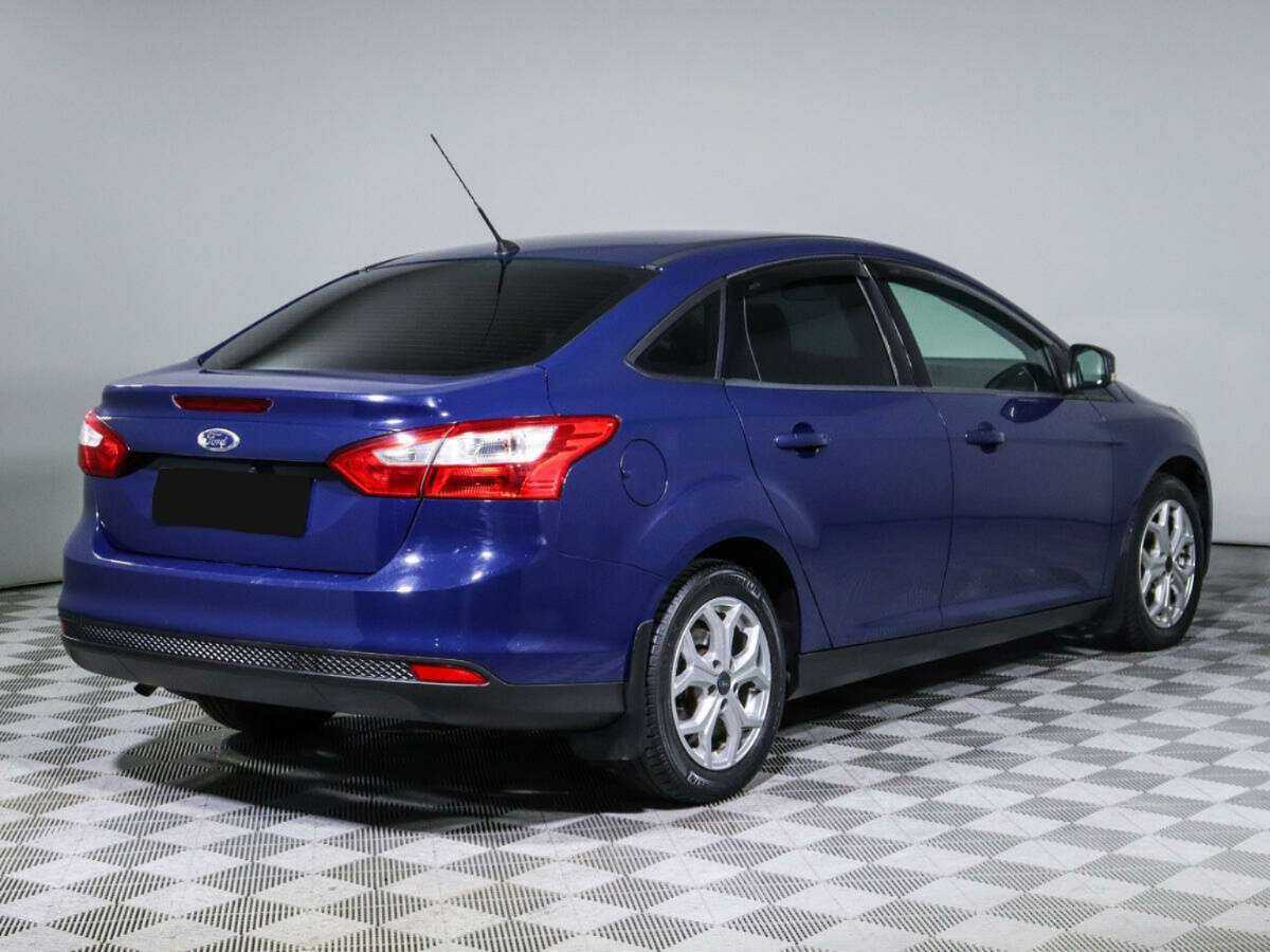 Купить Ford Focus с пробегом. Фото: #4
