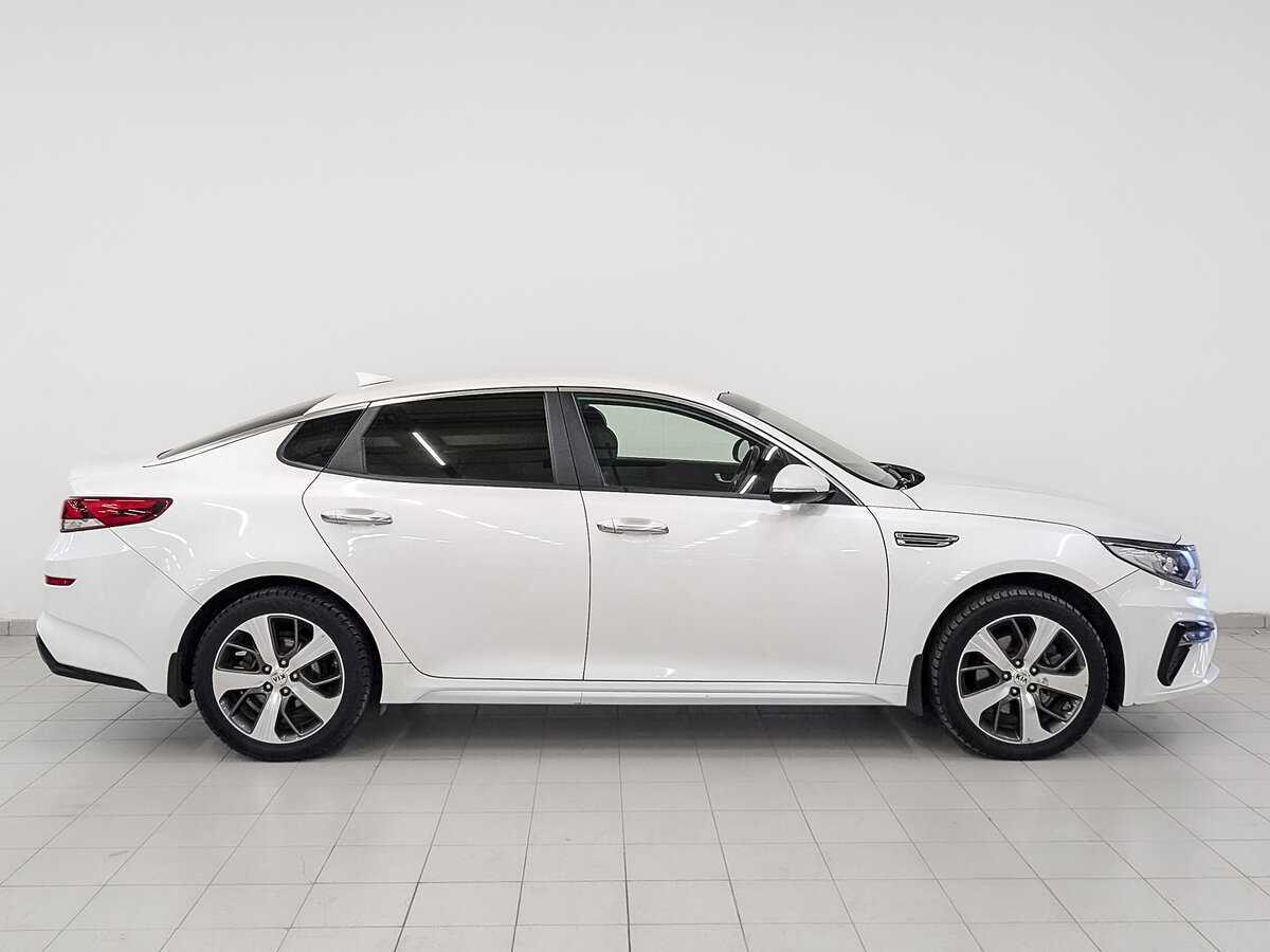 Купить Kia Optima с пробегом. Фото: #3