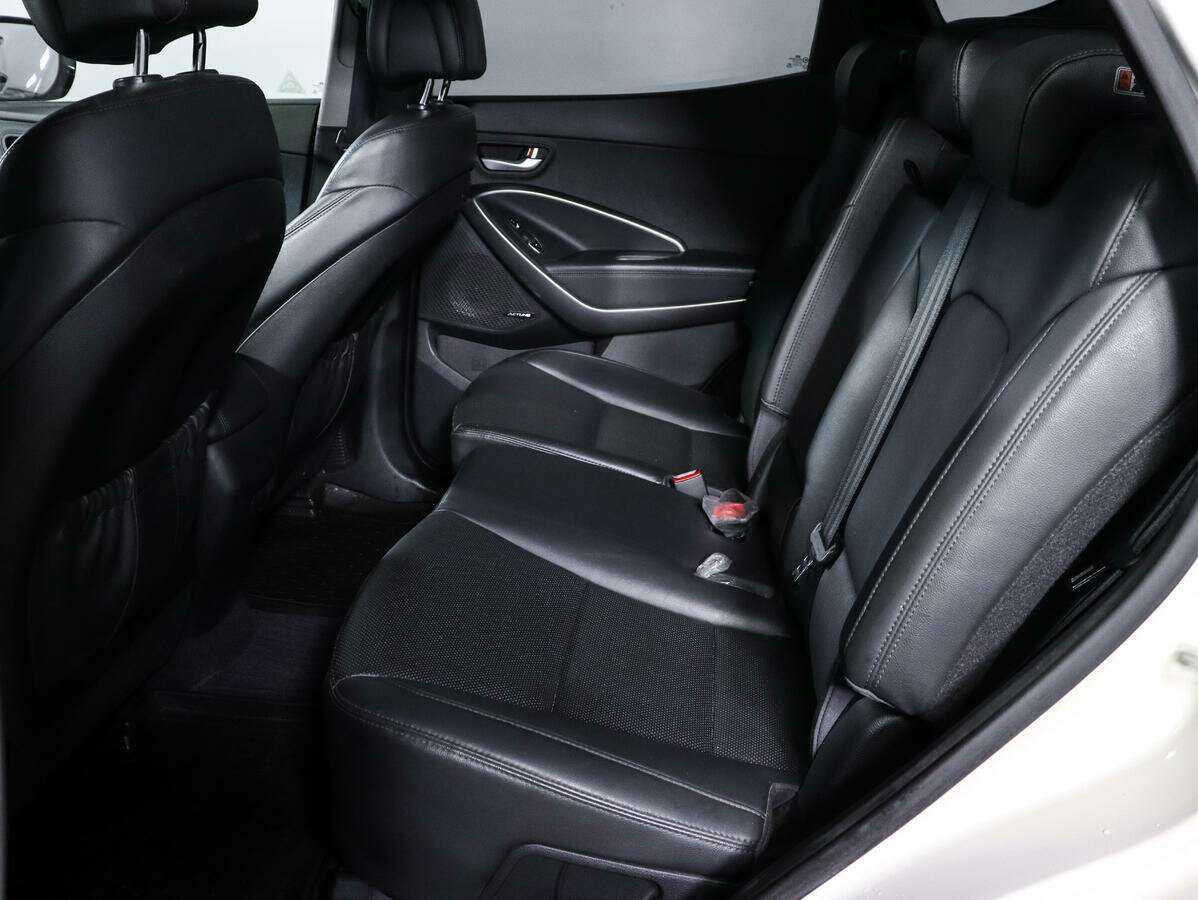Купить Hyundai Santa Fe с пробегом. Фото: #9
