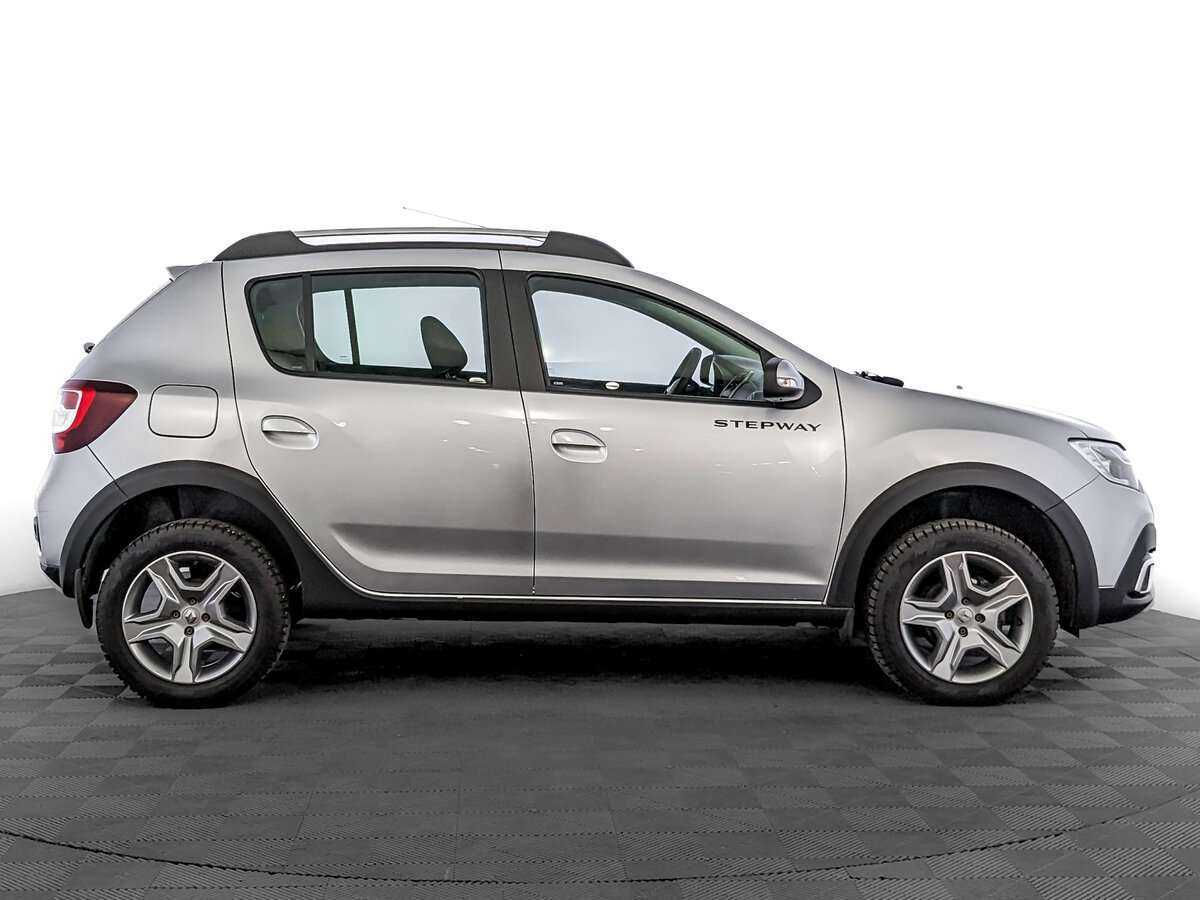 Купить Renault Sandero с пробегом. Фото: #3