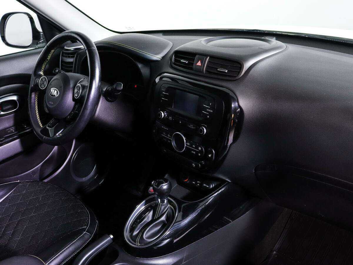 Купить Kia Soul с пробегом. Фото: #7