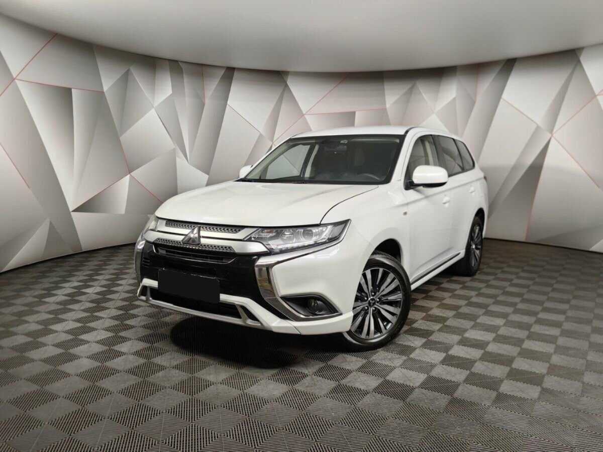 Купить Mitsubishi Outlander с пробегом. Фото: #0