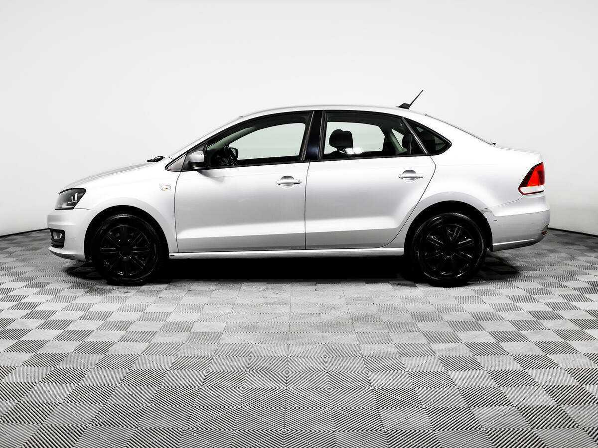 Купить Volkswagen Polo с пробегом. Фото: #7