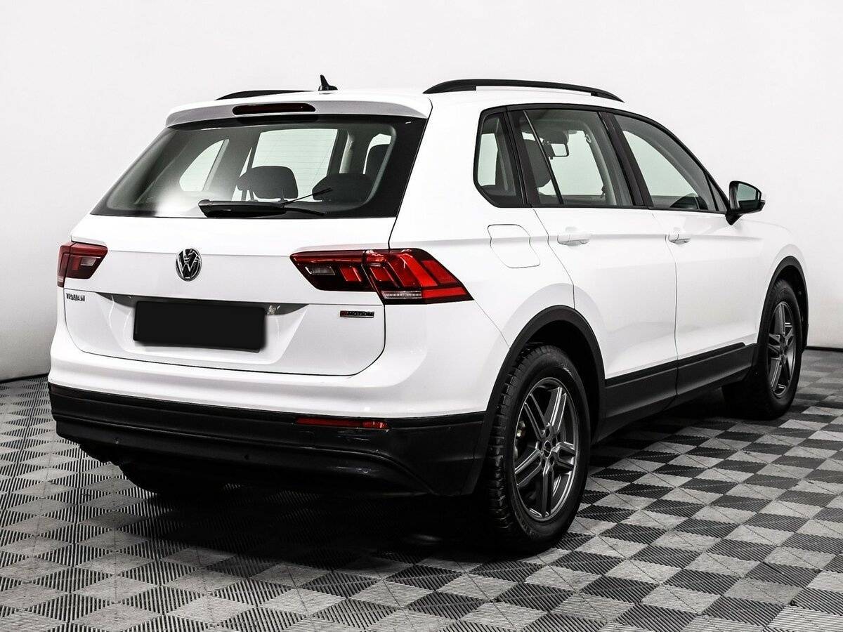Купить Volkswagen Tiguan с пробегом. Фото: #4