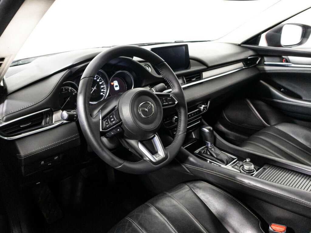 Купить Mazda 6 с пробегом. Фото: #10