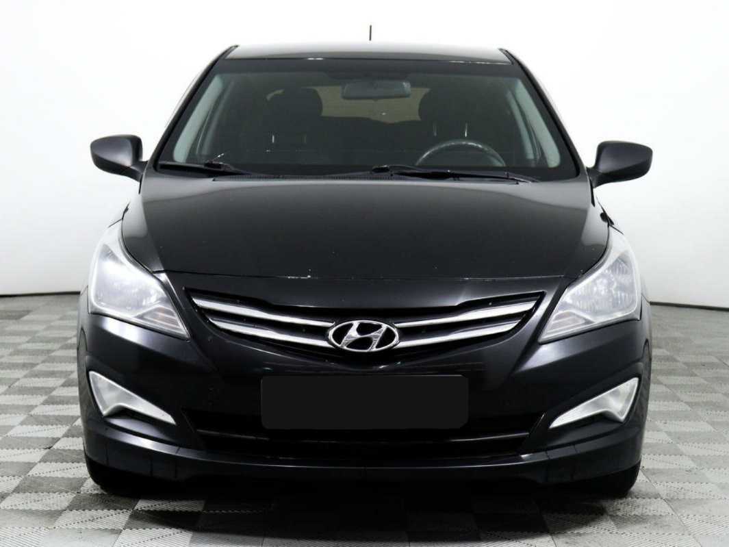 Купить Hyundai Solaris с пробегом. Фото: #1