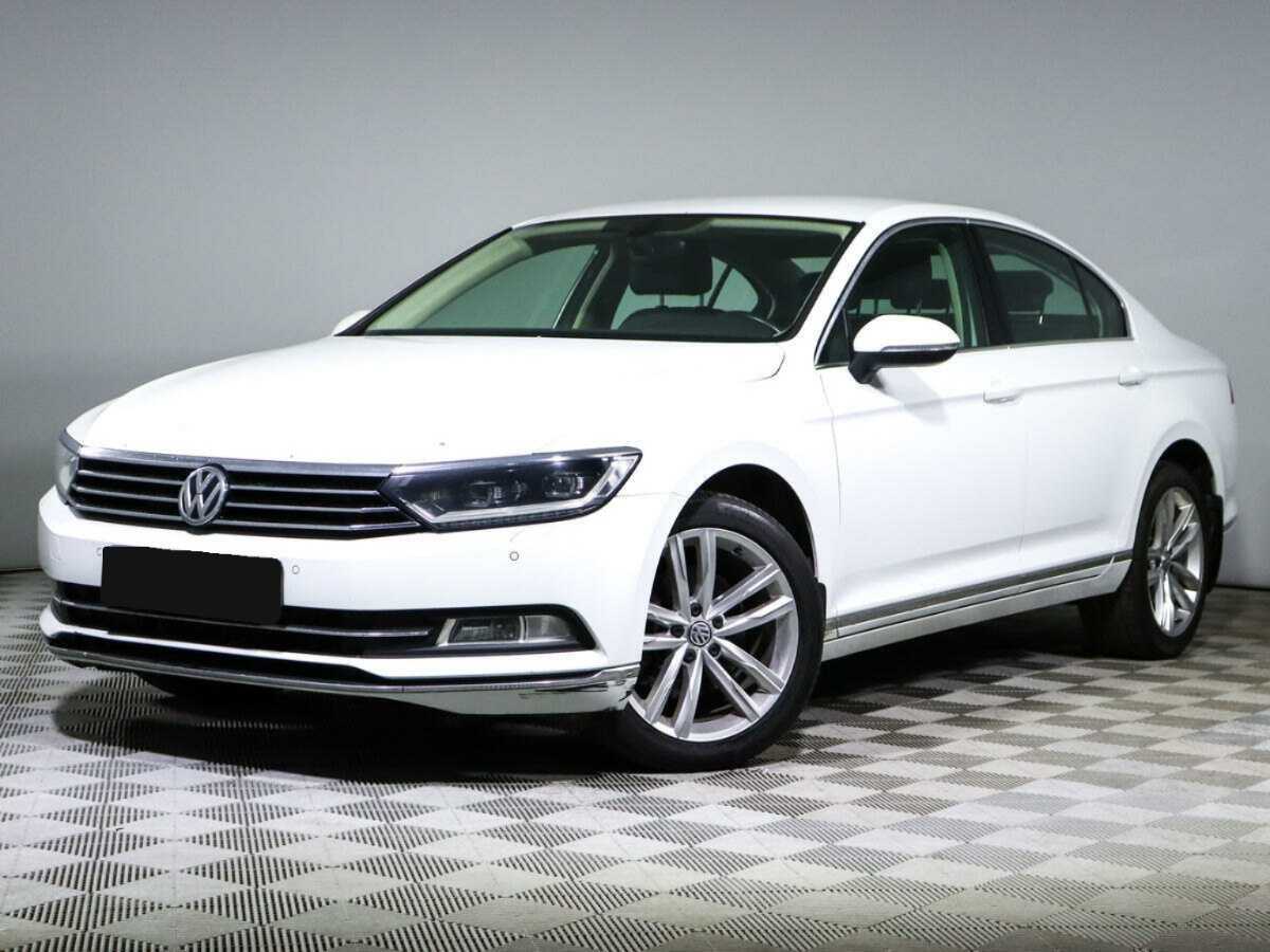 Купить Volkswagen Passat с пробегом. Посмотреть фото