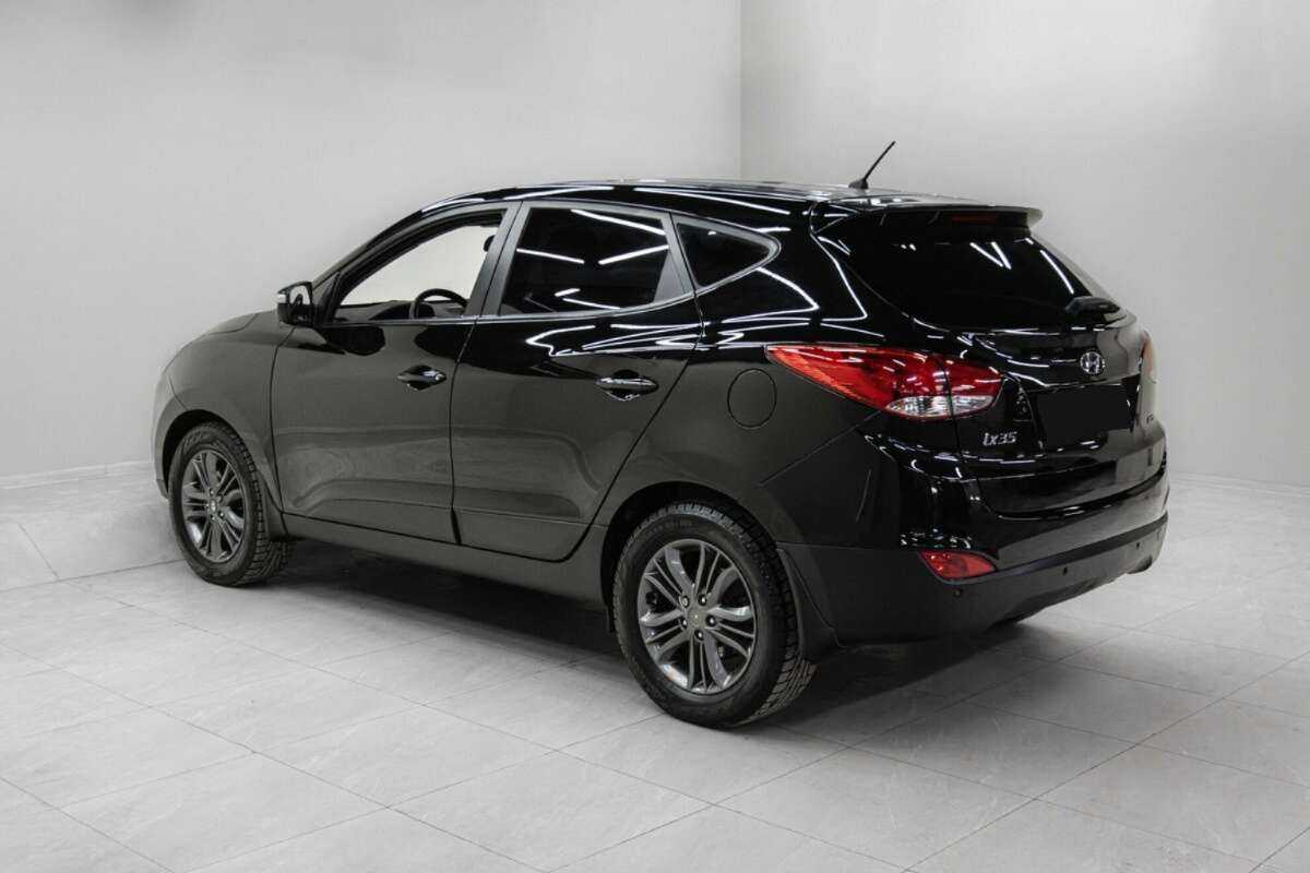 Купить Hyundai ix35 с пробегом. Фото: #4