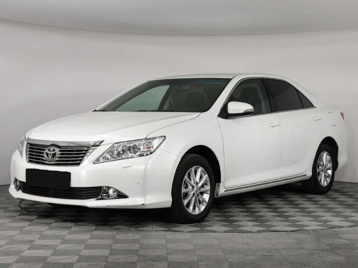 Купить Toyota Camry с пробегом. Посмотреть фото
