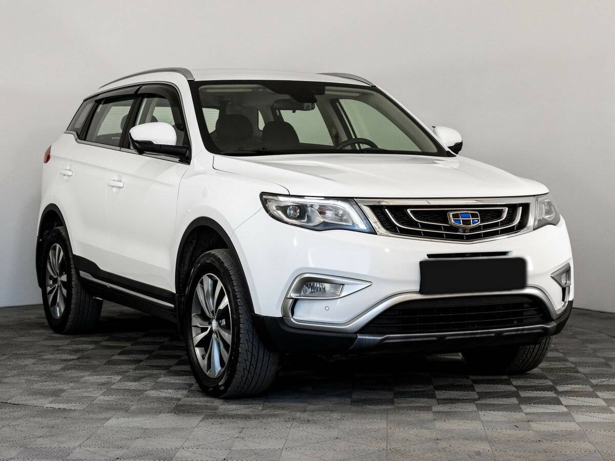 Купить Geely Atlas с пробегом. Фото: #2