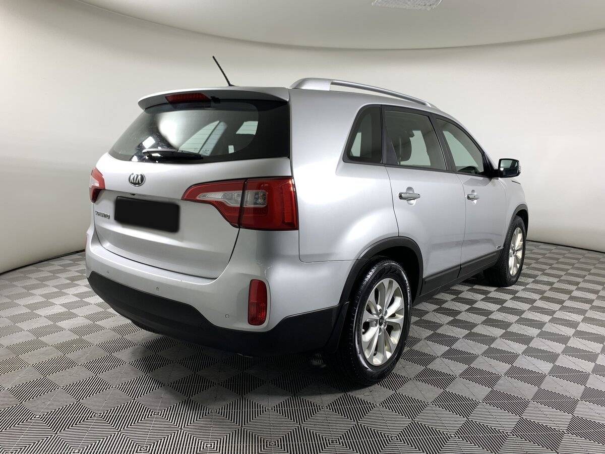 Купить Kia Sorento с пробегом. Фото: #4