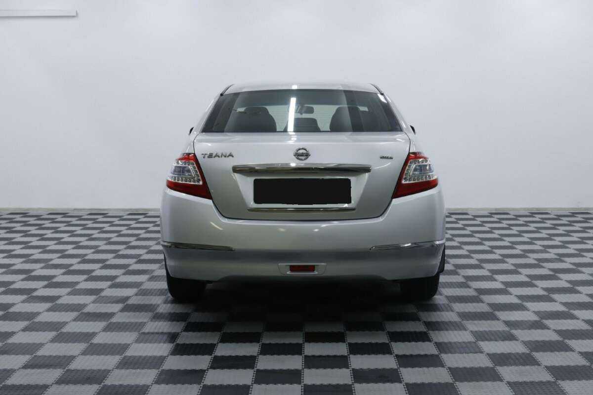 Купить Nissan Teana с пробегом. Фото: #5