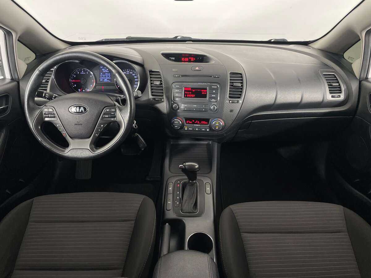Купить Kia Cerato с пробегом. Фото: #8