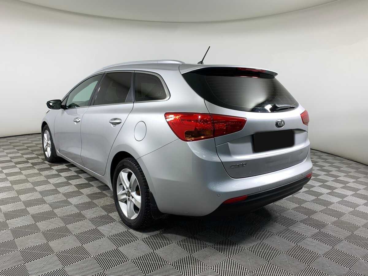 Купить Kia Ceed с пробегом. Фото: #6