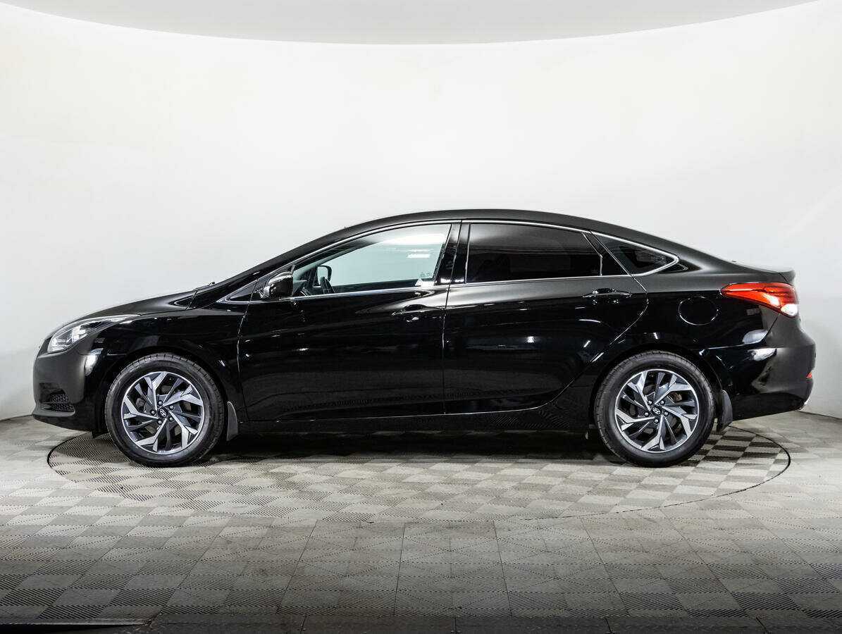 Купить Hyundai i40 с пробегом. Фото: #7