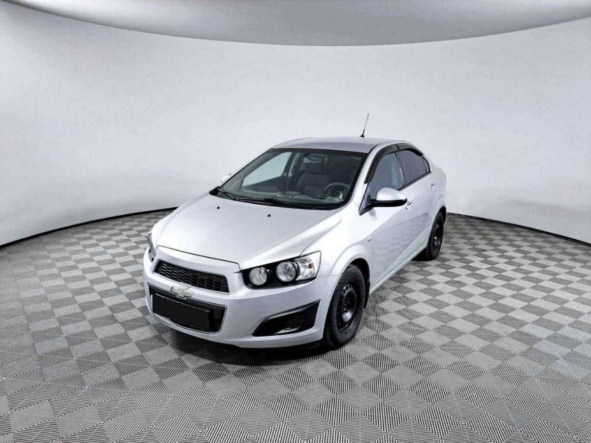 Купить Chevrolet Aveo с пробегом. Фото: #0