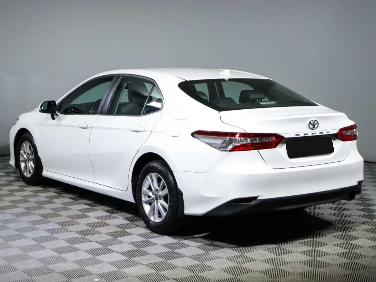 Купить Toyota Camry с пробегом. Фото: #6