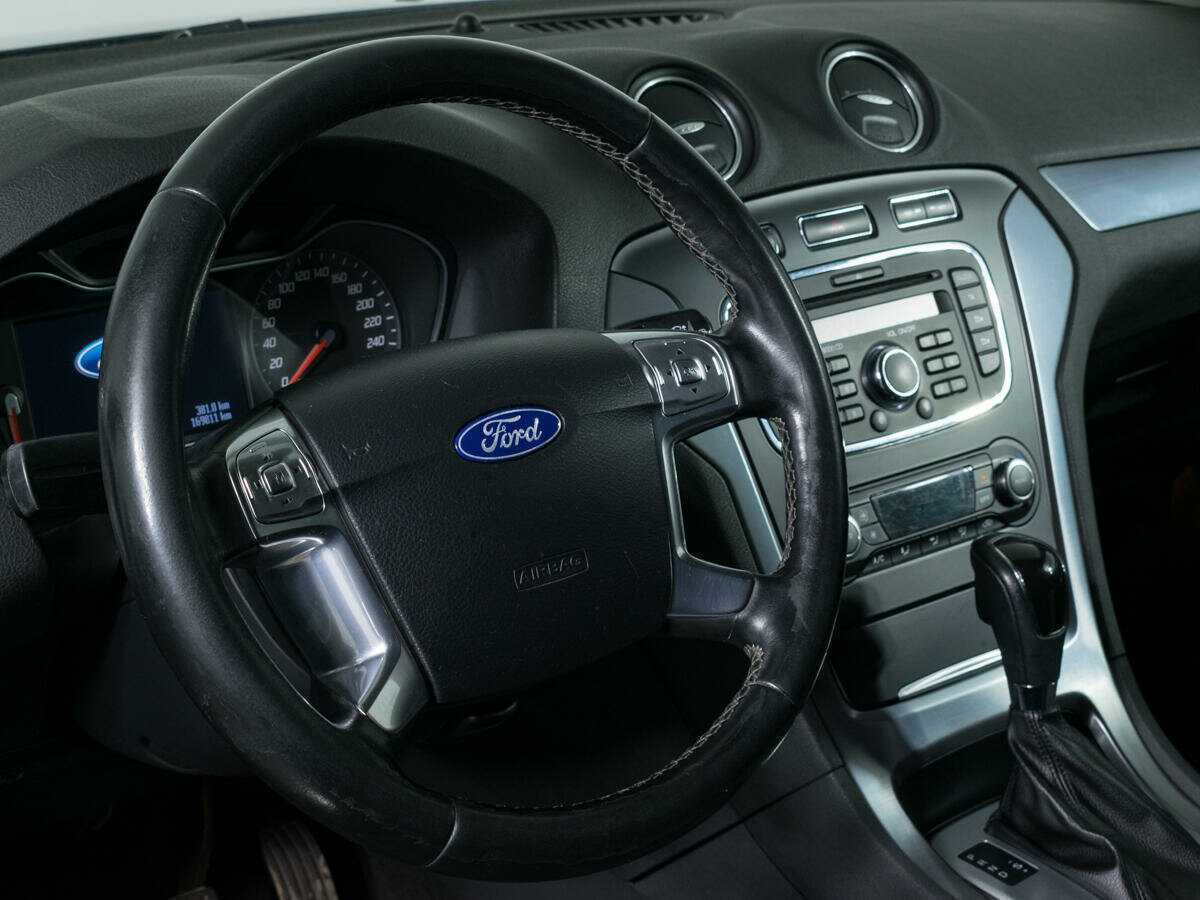 Купить Ford Mondeo с пробегом. Фото: #14