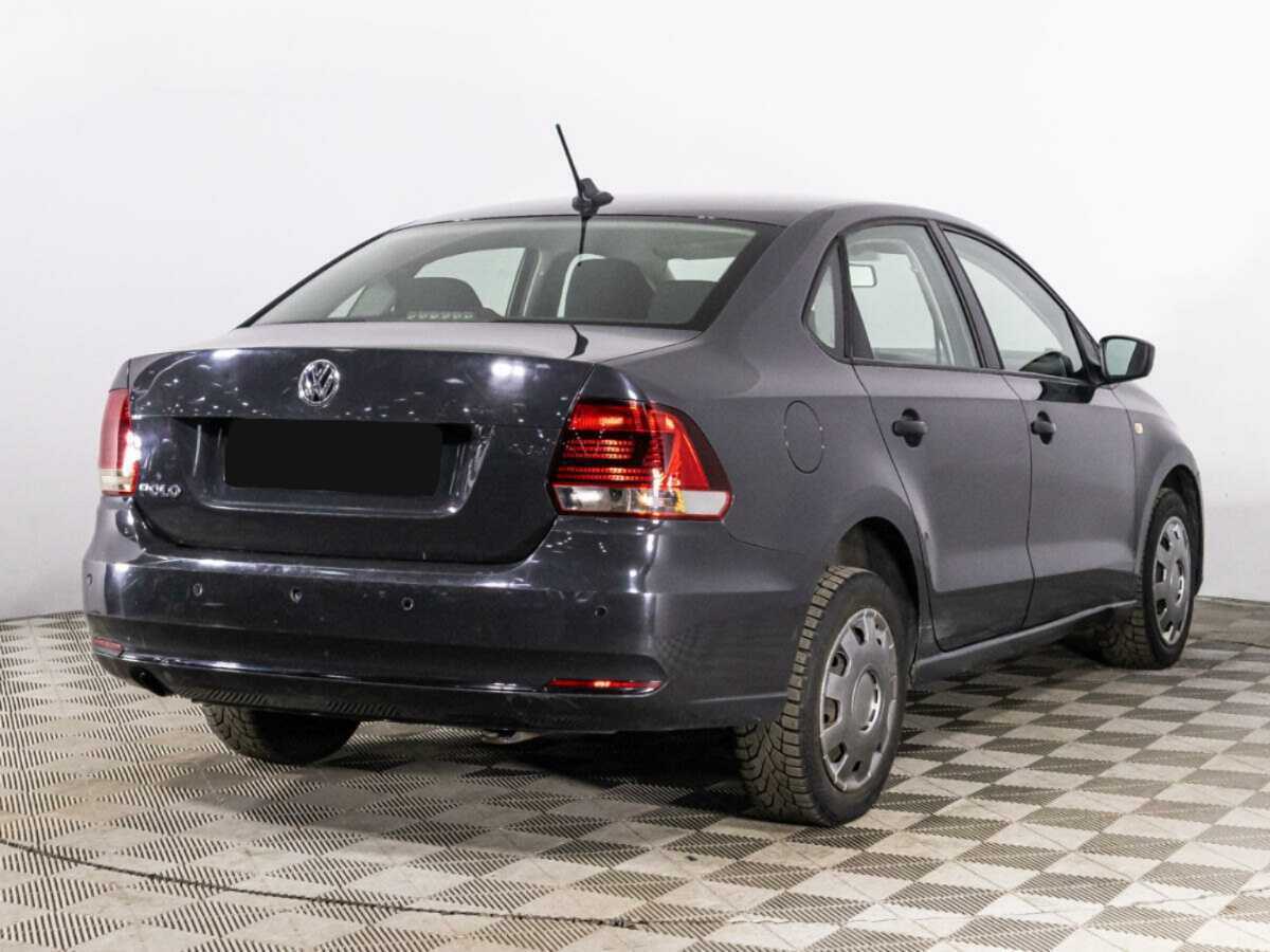 Купить Volkswagen Polo с пробегом. Фото: #4
