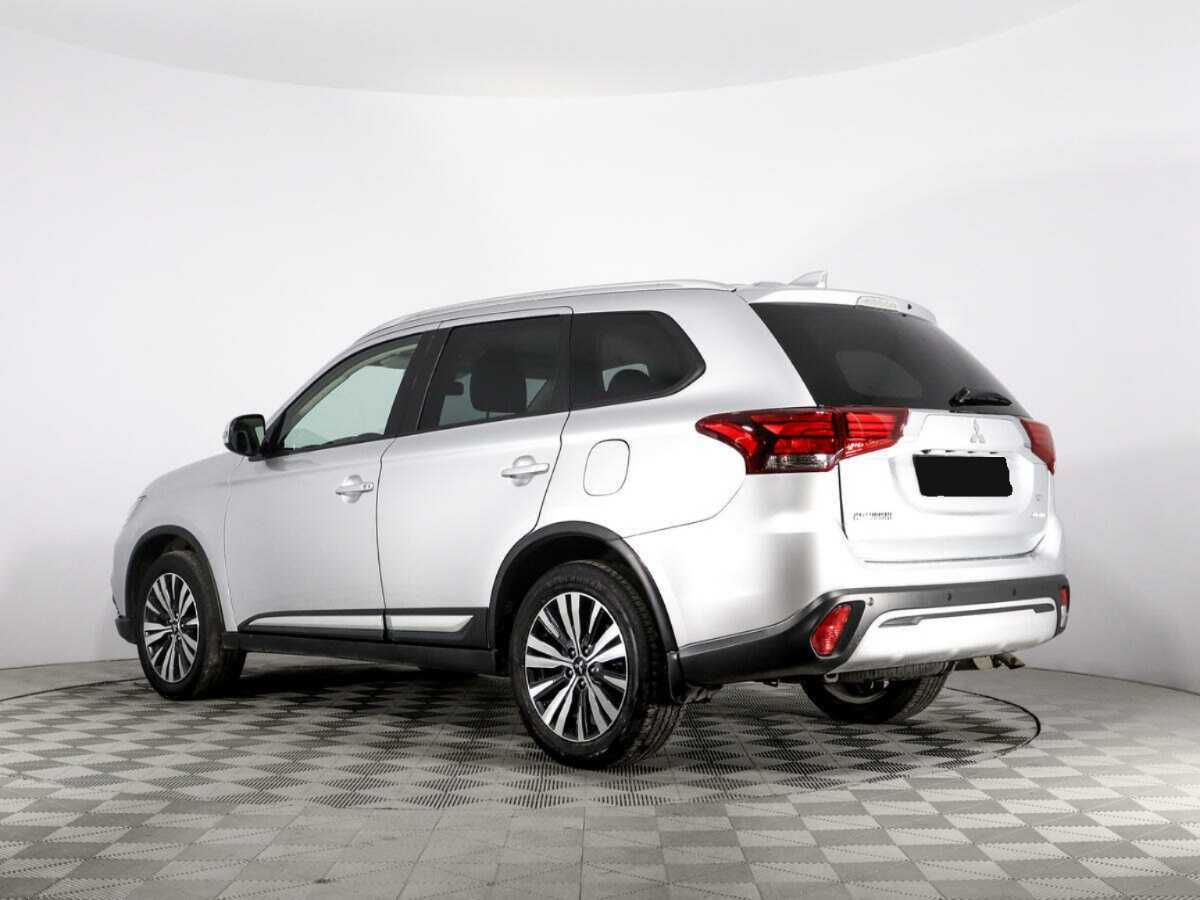 Купить Mitsubishi Outlander с пробегом. Фото: #5