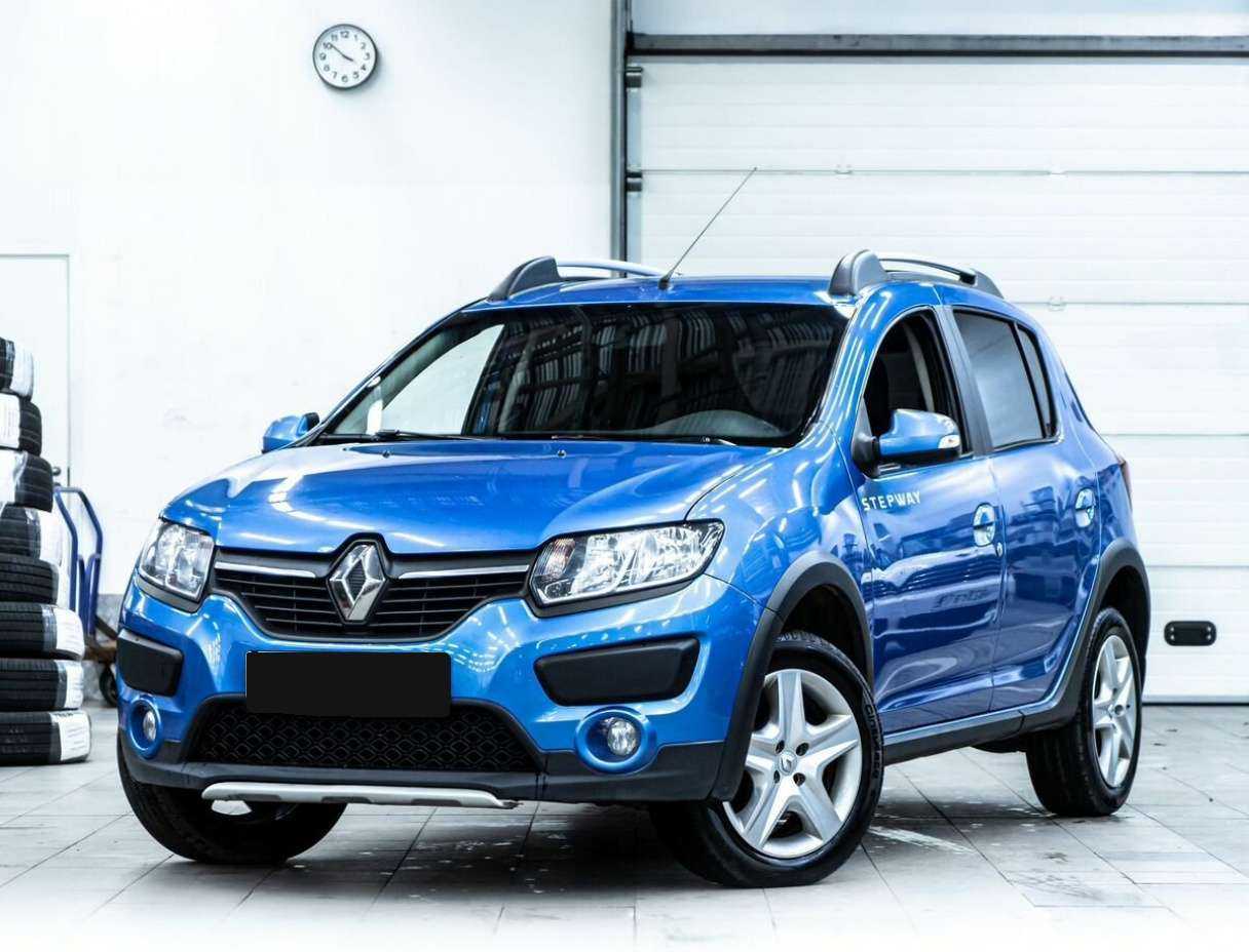 Купить Renault Sandero с пробегом. Посмотреть фото